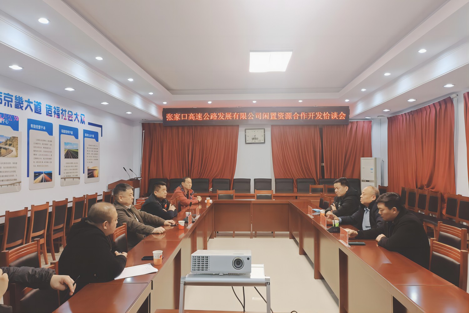 1668993159818845.jpg bb0963e95c643653c401a172b6c7be95(1).jpg